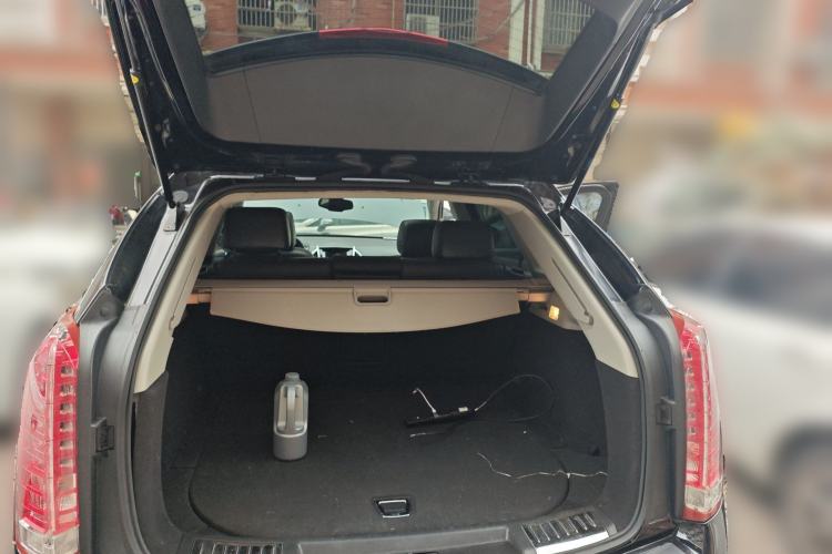 Used Cadillac SRX 2014 3.0L Comfort Model Trunk