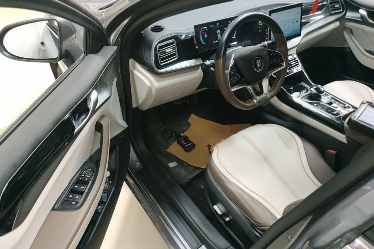 Used BYD Qin PLUS 2024 Honor Edition EV 510KM Beyond Model Driver Seat