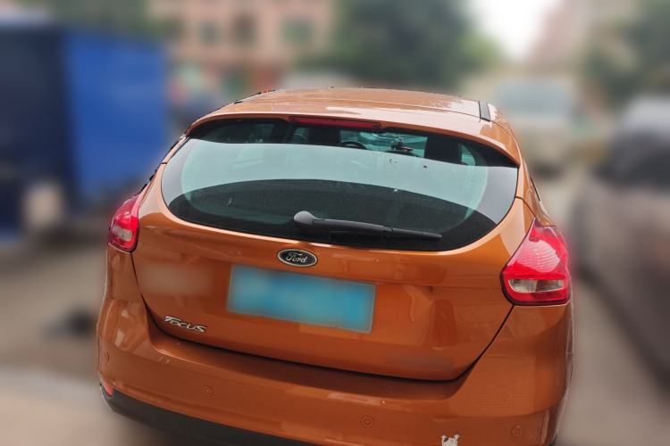 Used Ford Focus 2015 Hatchback EcoBoost 125 Automatic Supreme Style Edition
