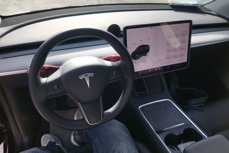 Used Tesla Model Y 2024 Rear-Wheel-Drive Version