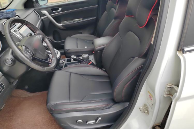 Used Haval H6 2015 Sport Edition 1.5T Automatic Two-Wheel Drive Luxury Model Left Front Seat