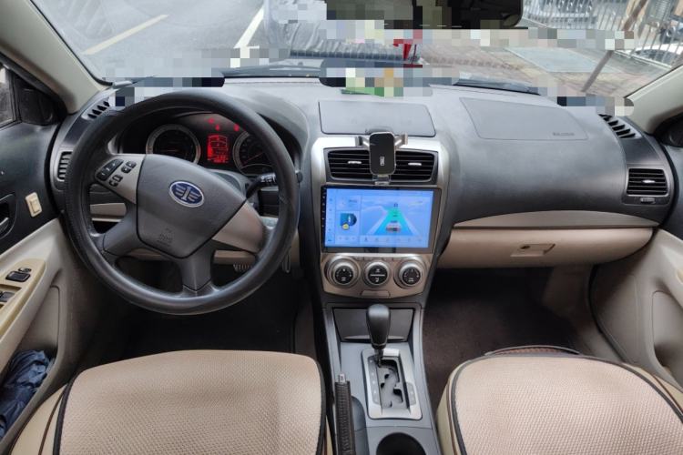 Used Bestune B50 2012 1.6L automatic fashion version
