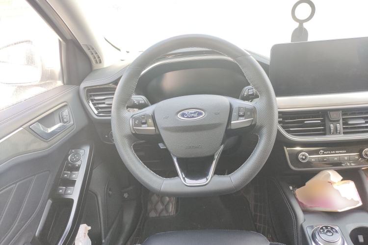 Used Ford Focus 2021 Sedan EcoBoost 180 Automatic Trendy Model