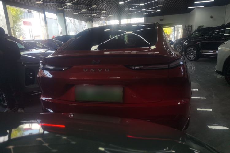 Used ONVO L60 2024 60 kWh All-Wheel Drive Rear