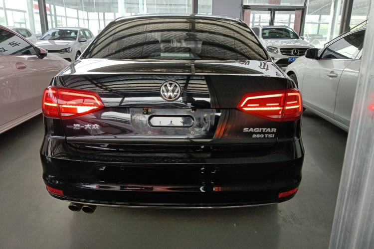 Used Volkswagen Sagitar 2018 280TSI DSG Comfort Model
