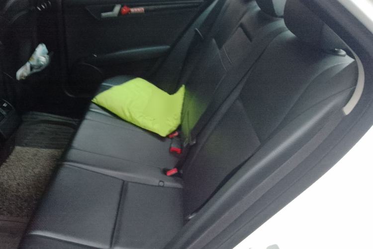 Used Mercedes-Benz C-Class 2013 C 180 Classic Grand Edition
