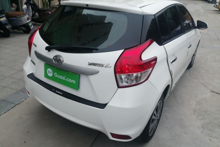Used Toyota YARiS L Zhi Xuan 2015 1.5E Automatic Charm Edition