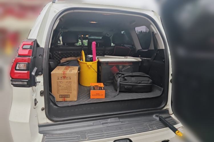 Used Toyota Prado 2018 3.5L Automatic TX Trunk