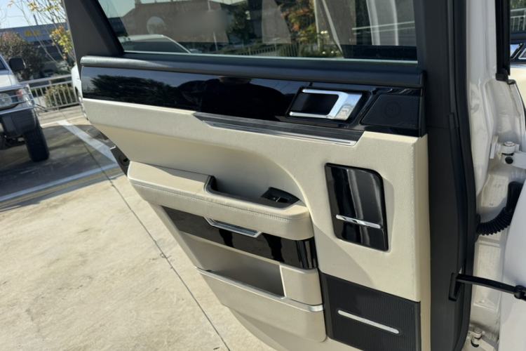 Used Zotye T700 2017 1.8T Dual-Clutch Prestige Model