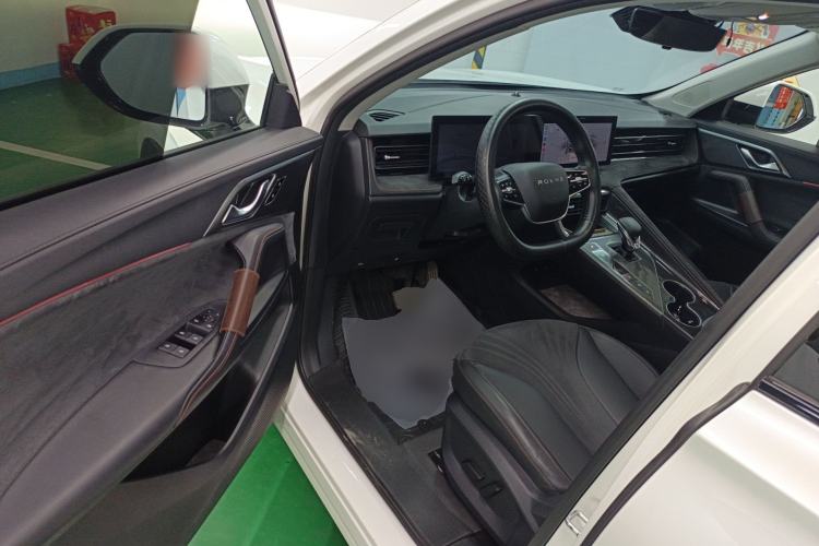 Used Roewe D5X DMH 2024 135 Tech Edition