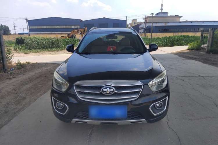 Used Bestune X80 2013 2.0L automatic comfort version