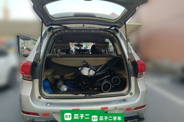 Used Haval H6 2011 Green Silence 2.0T Manual Two-Wheel Drive Urban Model