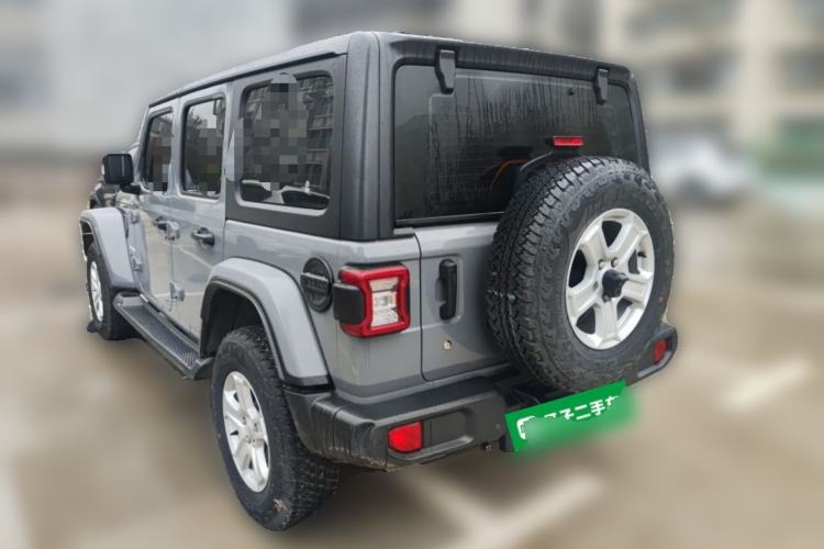 Used Jeep Wrangler 2019 2.0T Sahara Four-Door Version China VI Emission Standard