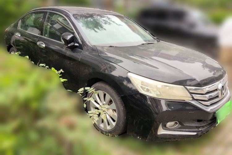 Used Honda Accord 2014 2.4L EXN Luxury Navigation Edition Front Right 45 Deg