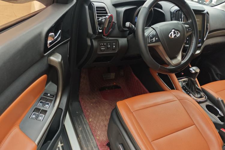 Used CHANGAN OSHAN CX70 2017 CX70T 1.5T Automatic Zunqing Edition