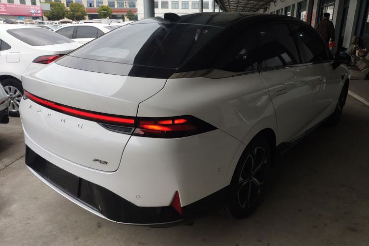 Used XPeng P5 2022 550E Rear Right 45 Deg