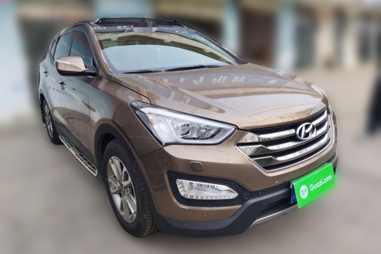 Used Hyundai Santa Fe 2013 2.0T Automatic All-Wheel Drive Top Trim