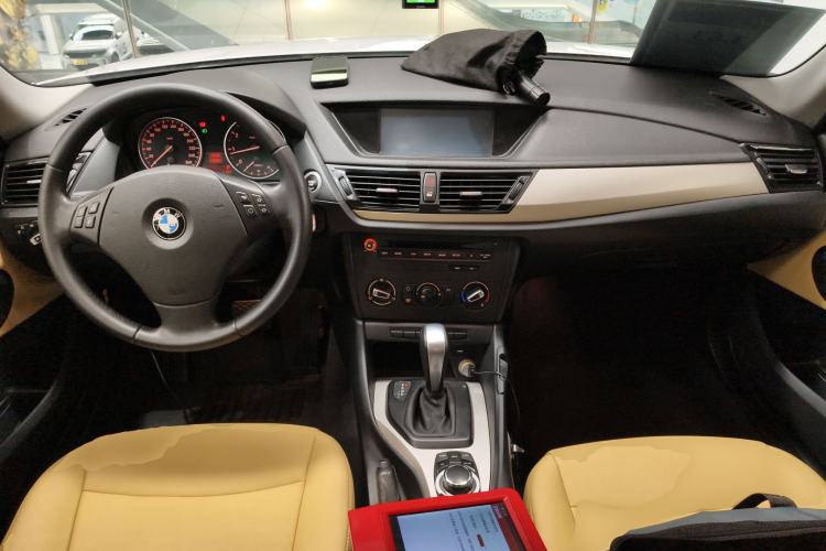 Used BMW X1 2013 sDrive18i Fashion Model
