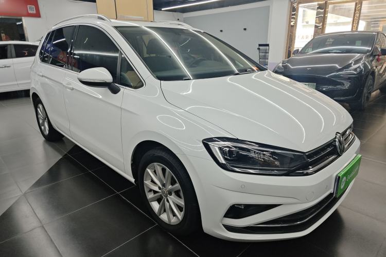 Used Volkswagen Golf Sportsvan 2019 280TSI Automatic Trendy Model China VI Standard Front Right 45 Deg