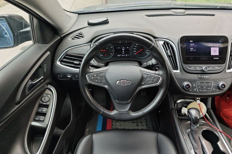 Used Chevrolet Malibu XL 2021 Redline 550T Automatic Sharp Edition Steering Wheel