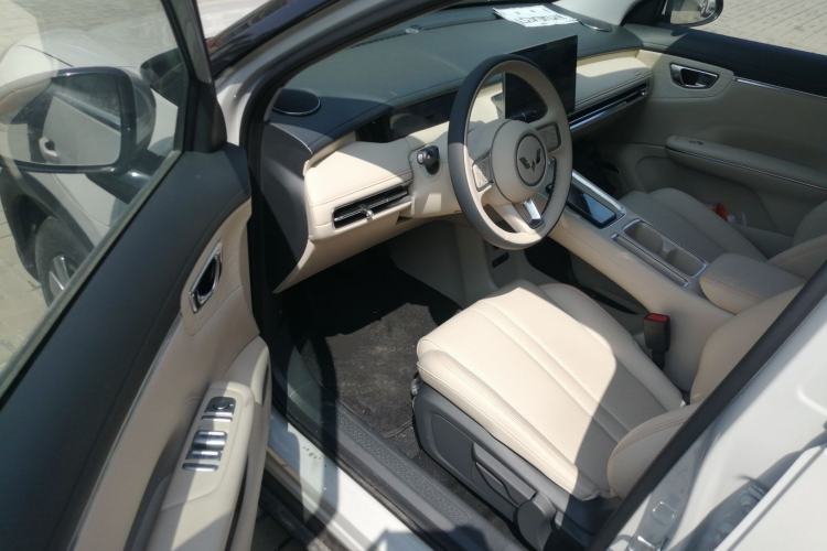 Used Wuling Bingo S 2025 Model 325km Deluxe Edition
