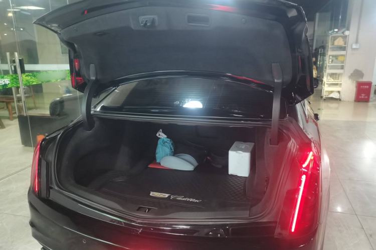 Used Cadillac CT6 2019 28T Luxury Model