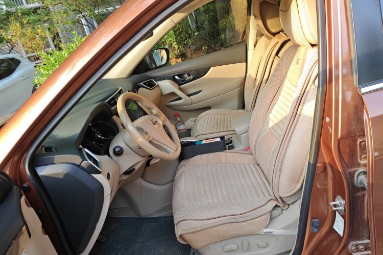 Used Nissan X-Trail 2014 2.5L CVT Luxury Edition 4WD
