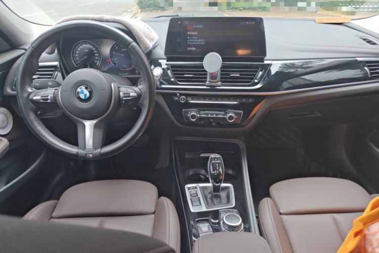 Used BMW 1 Series 2021 Revised 120i M Sport Night Edition Center Console