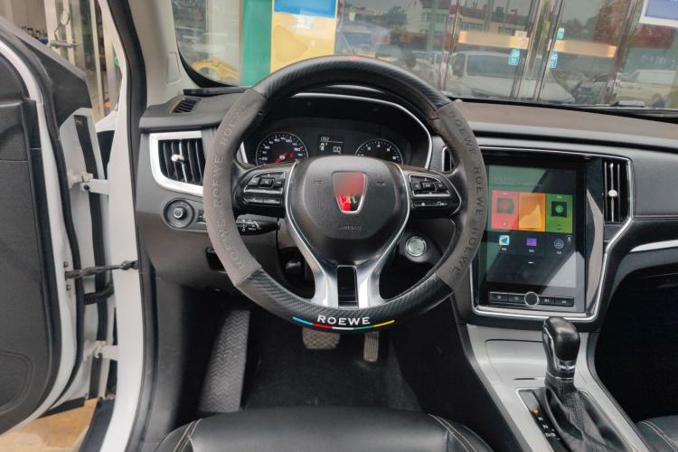Used Roewe RX5 2019 20T Two-Wheel Drive Automatic 4G Connected Platinum Edition Steering Wheel