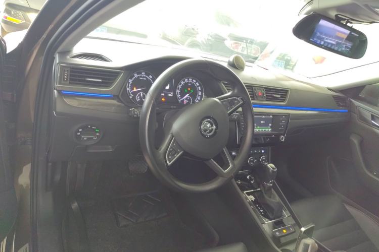 Used Skoda Superb 2016 TSI330 DSG Smart Drive Edition