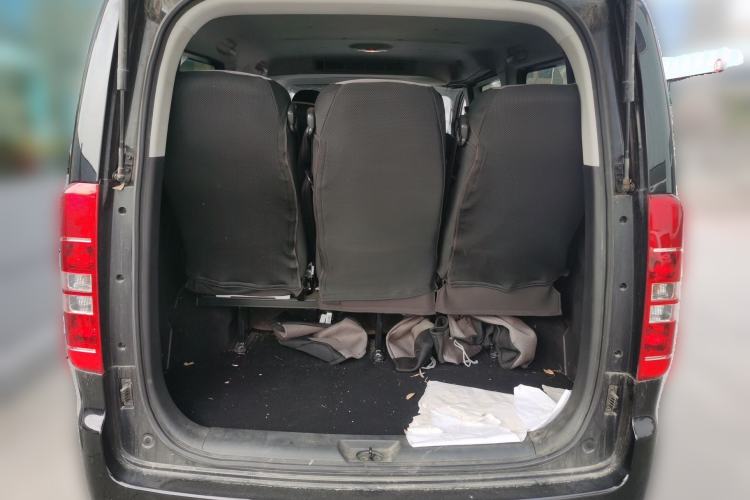 Used JAC Refine M3 2023 PLUS 1.8L 9-Seater Comfort Edition Trunk