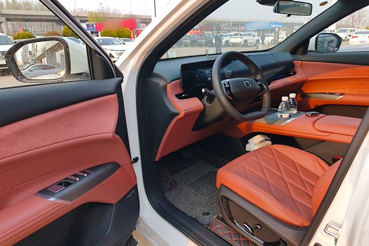 Used CHANGAN CS75 PLUS 2025 4th Generation UItra 2.0T New Blue Whale Smart Intelligent Powertrain Version
