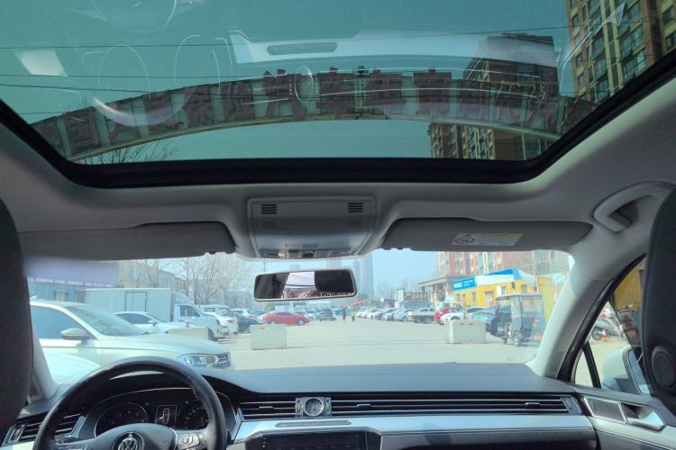 Used Volkswagen Magotan 2017 330TSI DSG Leading Model