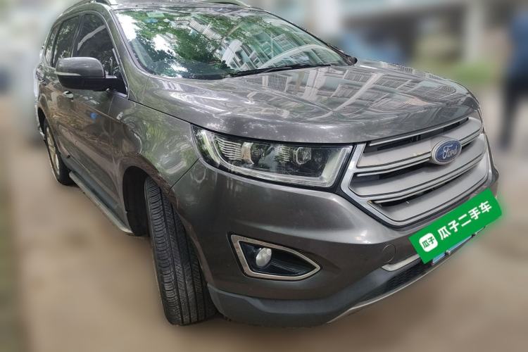 Used Ford Edge 2015 2.0T GTDi Two-Wheel-Drive High-Line Version

