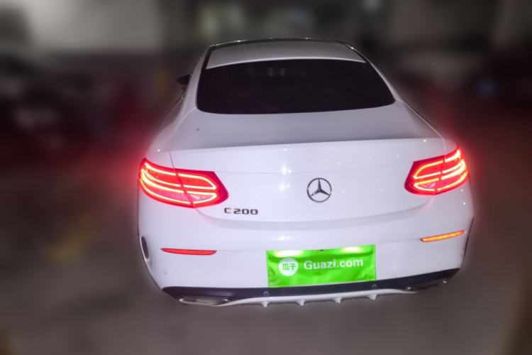 Used Mercedes-Benz C-Class 2017 Facelift C 200 Coupe
