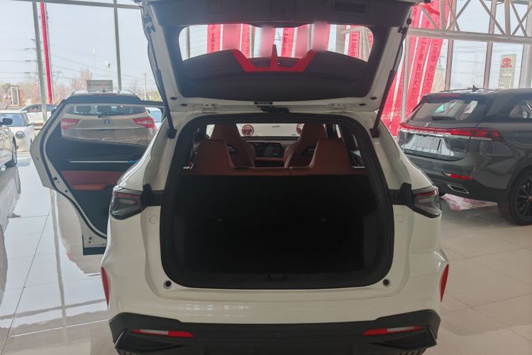 Used CHANGAN X5 PLUS 2026 Model, Second Generation, 1.5T Transcendence PRO
