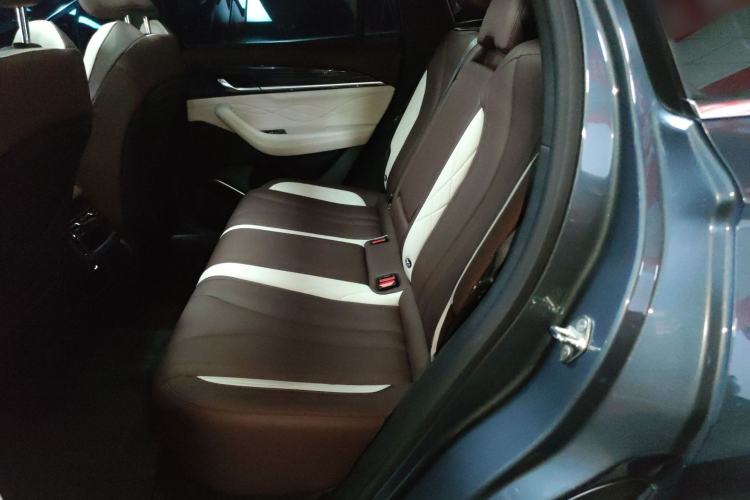 Used Geely Auto Monjaro L 2024 2.0TD High-Power Automatic Two-Wheel Drive Yunqi Version