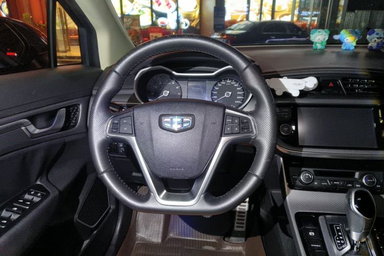 Used Geely Auto Emgrand GS 2016 Sport Edition 1.8L Automatic LingShang Model Steering Wheel