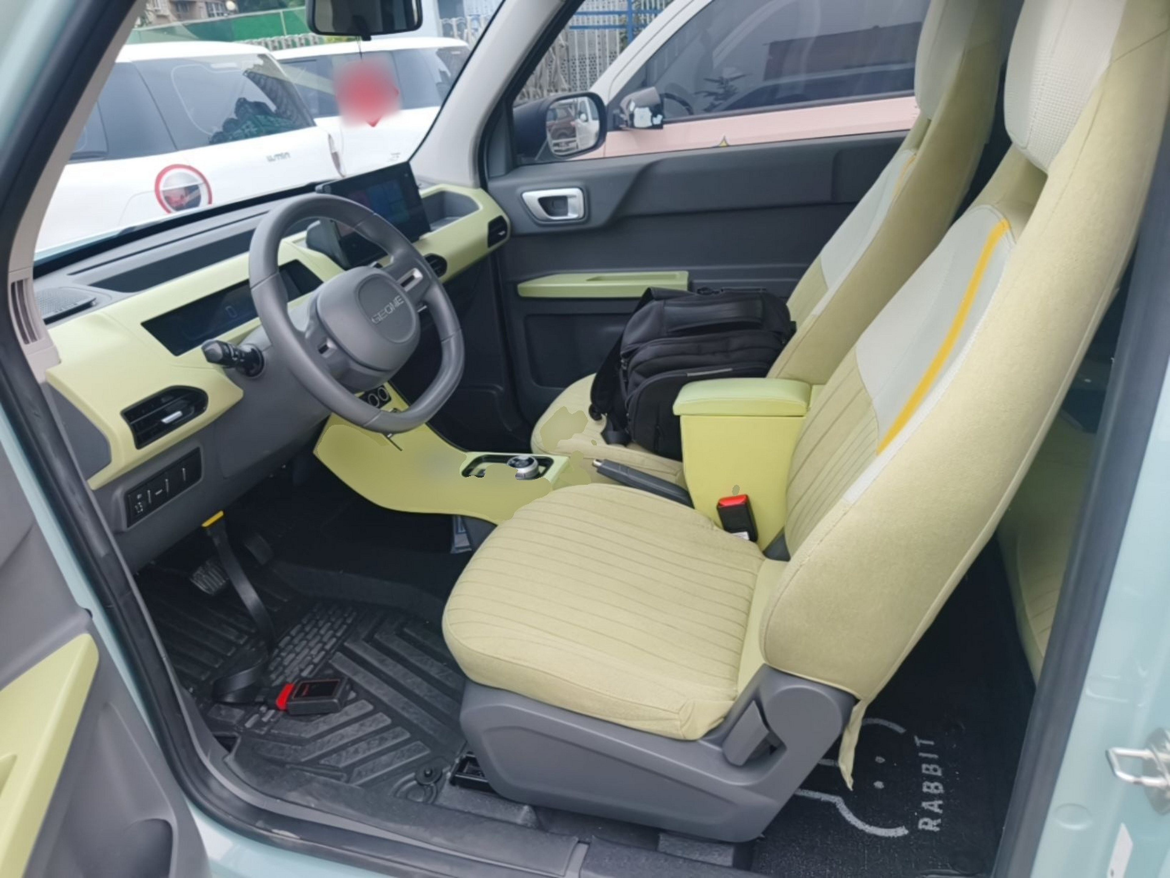 Interior delantero