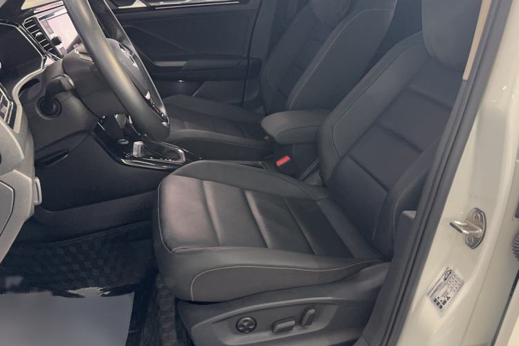 Used Volkswagen T-ROC 2020 280TSI DSG Two-Wheel Drive Comfort Version Left Front Seat