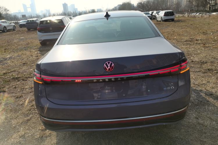 Used Volkswagen Passat 2025 Pro 380TSI Dragon Supreme Edition