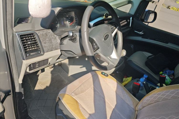 Used JAC Refine M4 2017 1.9T Diesel Manual Luxury Model