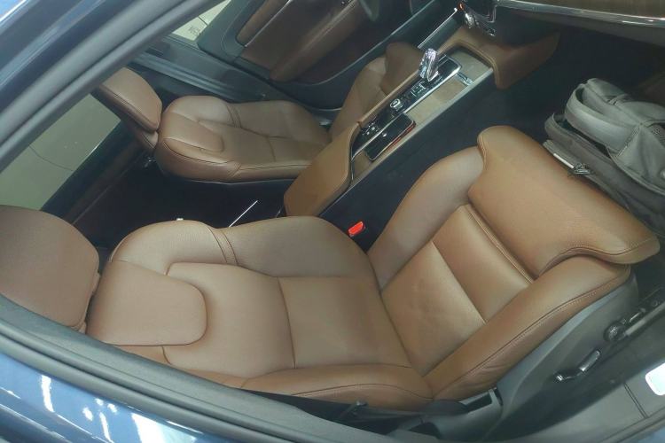 Used Volvo S90 2024 B5 Zhiyuan Luxury Edition