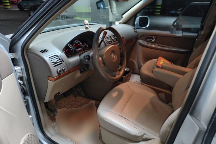 Used Buick GL8 2011 2.4L CT Comfort Edition
