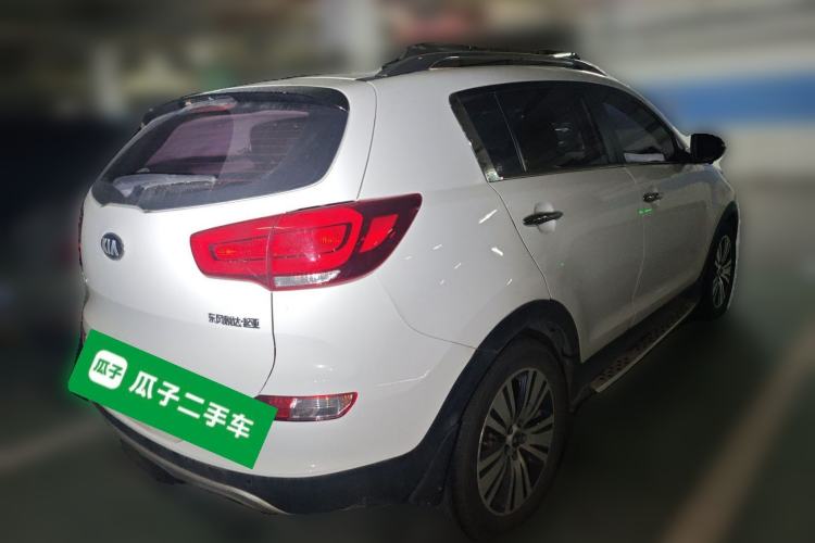 Used Kia Sportage R 2015 2.0L Automatic Two-Wheel Drive DLX Model Rear Right 45 Deg