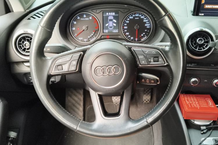 Used Audi A3 2017 Limousine 35 TFSI Fashion Model