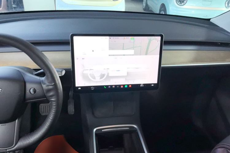 Used Tesla Model Y 2021 Long-Range All-Wheel-Drive Version