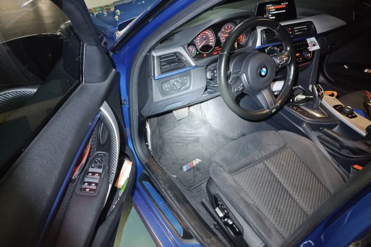 Used BMW 3 Series 2018 320i M Sport Package
