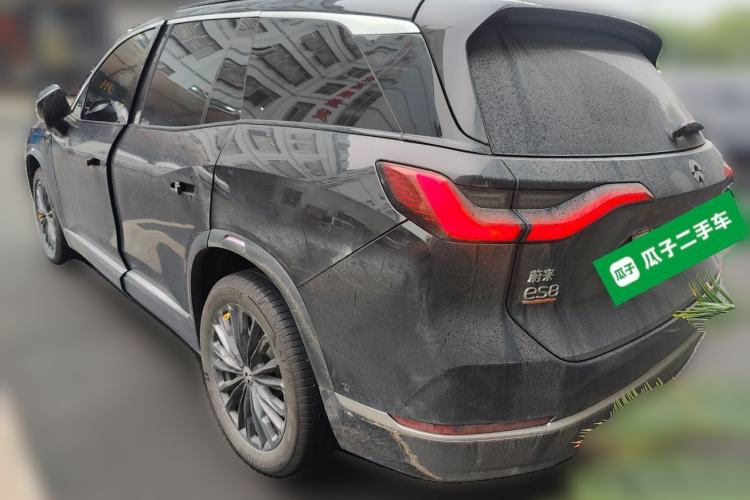 Used Nio ES8 2020 450 km Range 6-Seater Version Rear Left 45 Deg