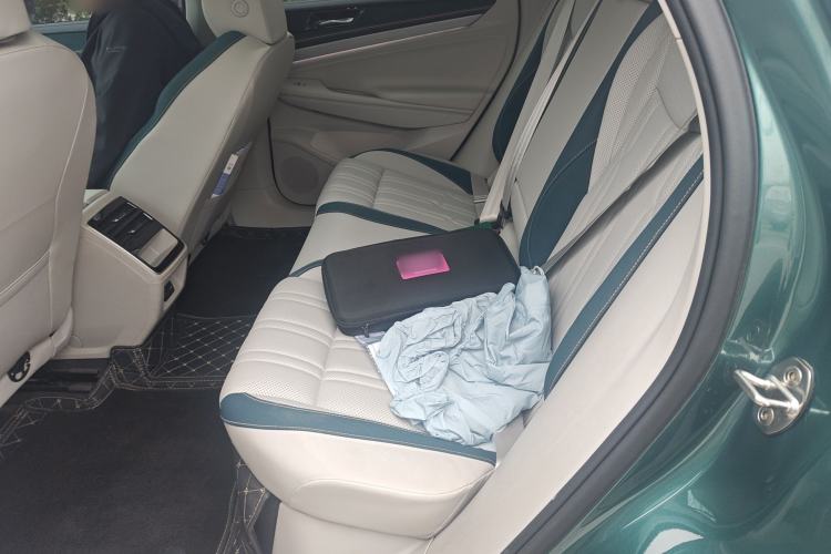 Used Volkswagen ID.7 VIZZION 2024 PRO Model Left Rear Seat